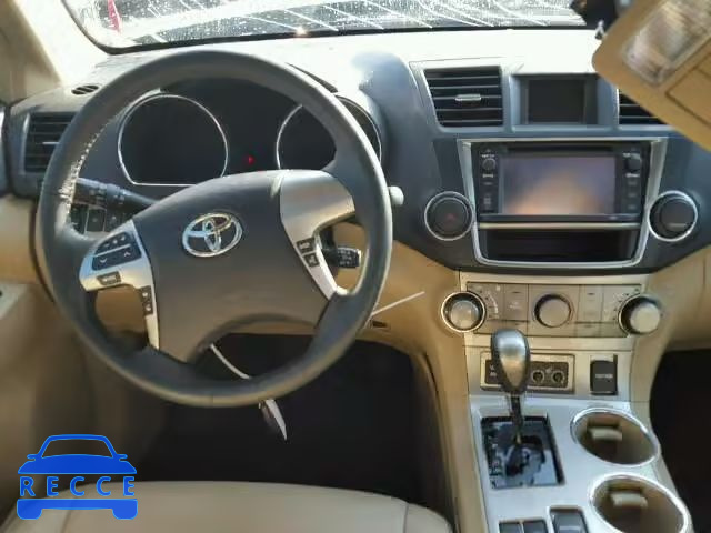 2013 TOYOTA HIGHLANDER 5TDZK3EH9DS139791 image 8