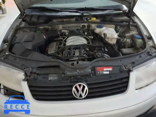 2000 VOLKSWAGEN PASSAT GLX WVWVD23B2YE371193 Bild 6