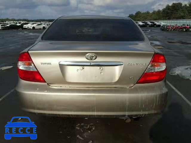 2002 TOYOTA CAMRY LE/X JTDBF30K820002009 image 9