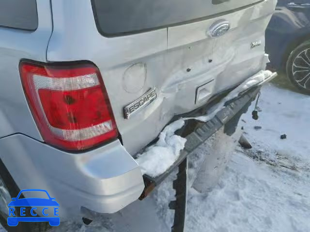 2011 FORD ESCAPE XLT 1FMCU9DG5BKB17699 image 9