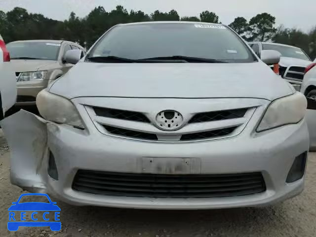 2011 TOYOTA COROLLA/S/ JTDBU4EE0B9159799 зображення 9