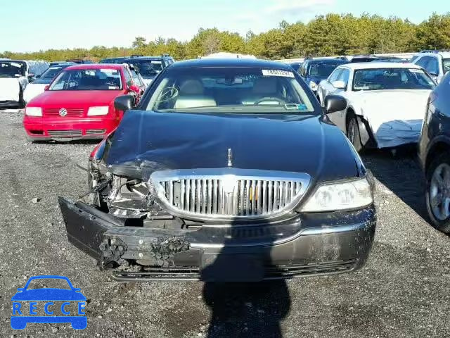 2005 LINCOLN TOWN CAR S 1LNHM81W05Y608470 image 8