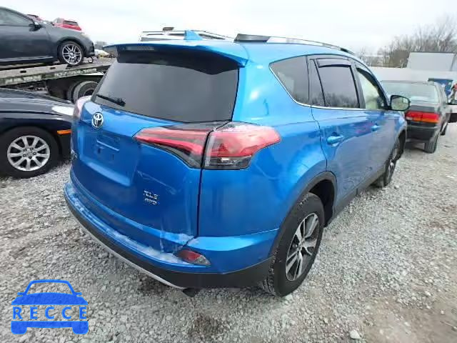 2016 TOYOTA RAV4 XLE JTMRFREV3GJ086908 image 3