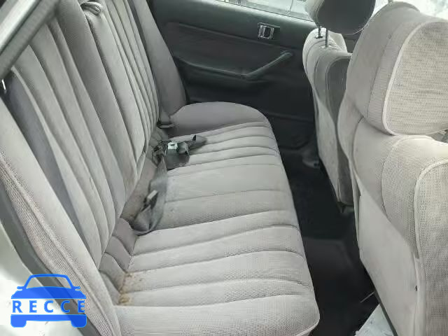 1989 TOYOTA CAMRY LE JT2SV22E2K3368253 image 5