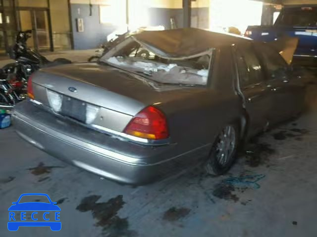 2003 FORD CROWN VICT 2FAHP74WX3X138761 image 3