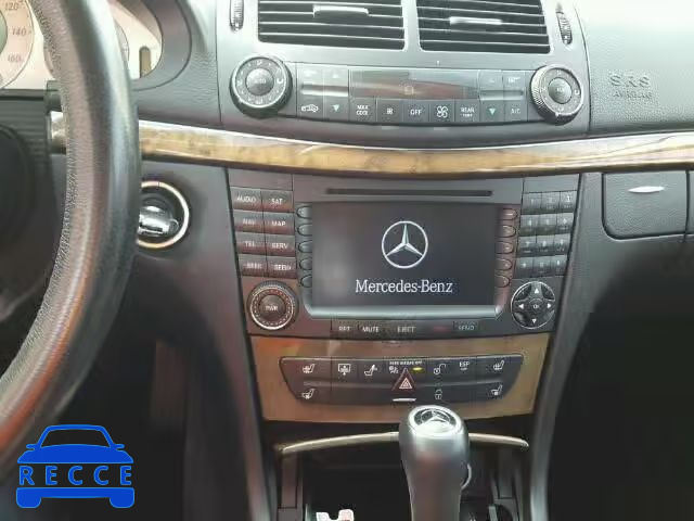 2008 MERCEDES-BENZ E550 WDBUF72XX8B326518 зображення 9