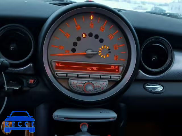 2008 MINI COOPER S WMWMF735X8TT87535 image 8