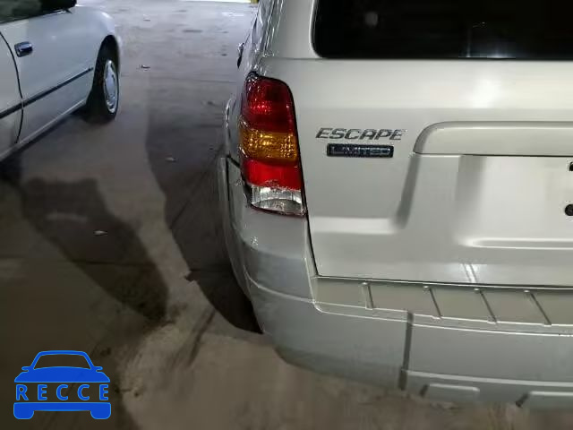 2005 FORD ESCAPE LIM 1FMCU94115KB16128 image 9