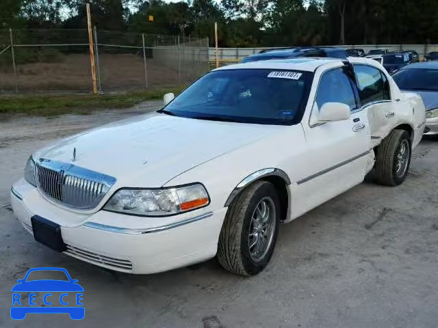 2007 LINCOLN TOWN CAR S 1LNHM82W97Y615810 зображення 1