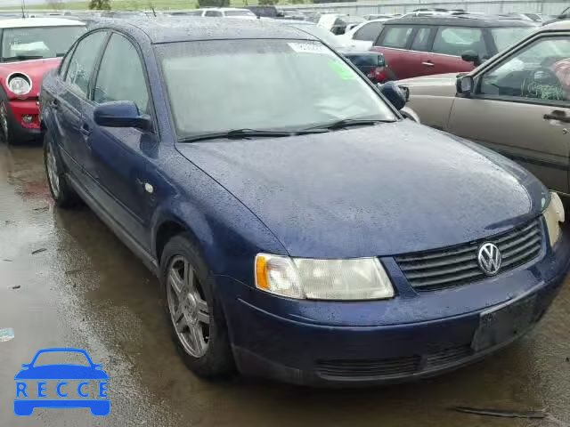 2000 VOLKSWAGEN PASSAT GLX WVWUH23B2YE370478 Bild 0