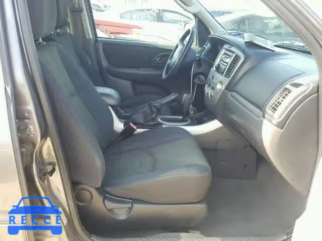 2005 MAZDA TRIBUTE S 4F2CZ04155KM07135 image 4