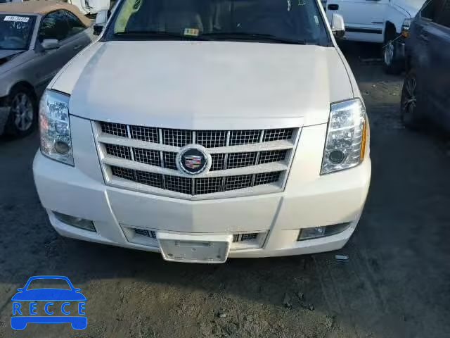 2013 CADILLAC ESCALADE P 1GYS4CEF9DR123240 image 9