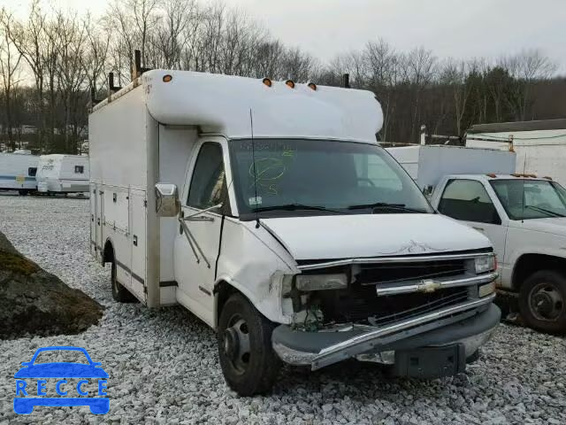 2001 CHEVROLET EXPRESS CU 1GBJG31R811122846 image 0