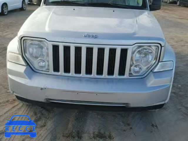 2008 JEEP LIBERTY SP 1J8GN28K78W258387 image 8