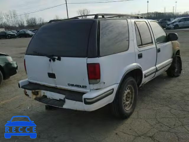 1999 CHEVROLET BLAZER 1GNDT13W4X2126804 image 3