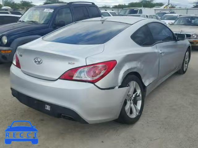 2010 HYUNDAI GENESIS KMHHT6KD2AU014937 Bild 3