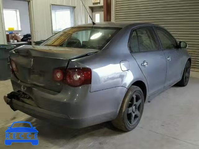 2010 VOLKSWAGEN JETTA LIMI 3VWAX7AJ4AM158210 image 3