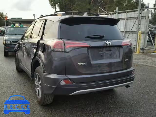 2016 TOYOTA RAV4 XLE JTMWFREV3GJ072848 image 2