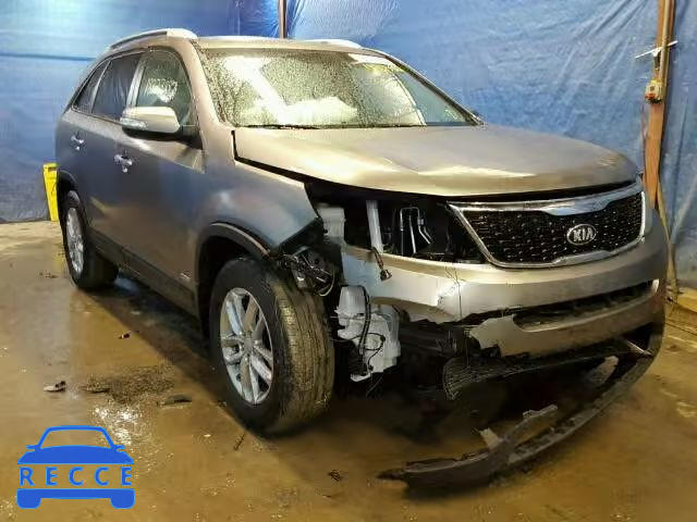 2015 KIA SORENTO LX 5XYKTCA64FG611995 image 0