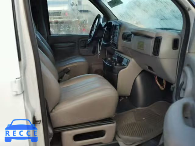 2001 CHEVROLET EXPRESS G2 1GCFG25W611164881 image 4