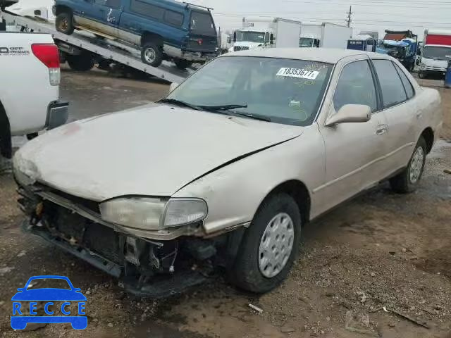 1992 TOYOTA CAMRY LE 4T1SK12EXNU010841 image 1