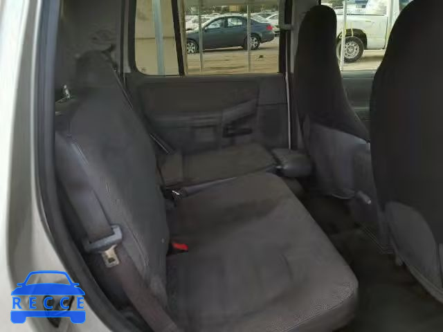 2005 FORD EXPLORER X 1FMZU62K45UB01082 image 5