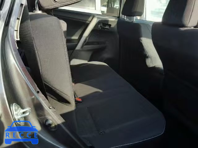 2016 TOYOTA RAV4 XLE 2T3WFREV2GW269124 image 5
