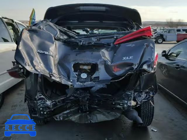 2016 TOYOTA RAV4 XLE 2T3WFREV2GW269124 image 8