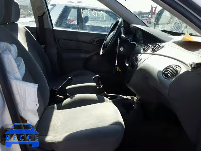 2000 FORD FOCUS SE/S 1FAHP3437YW342287 Bild 4