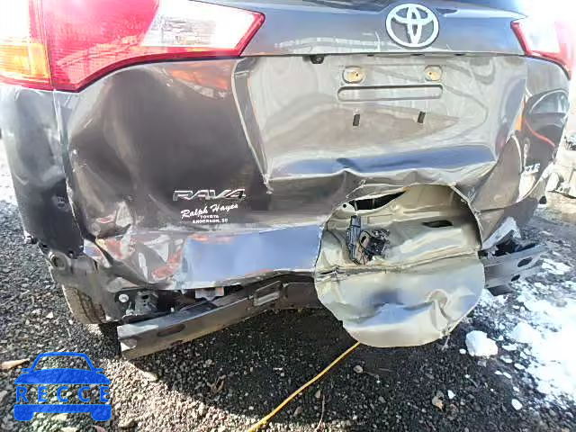 2014 TOYOTA RAV4 XLE 2T3WFREVXEW127178 image 9