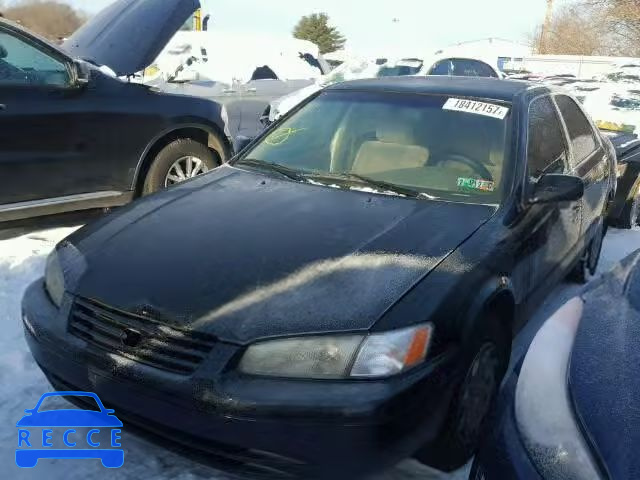 1998 TOYOTA CAMRY CE/L JT2BG22K2W0132631 image 1