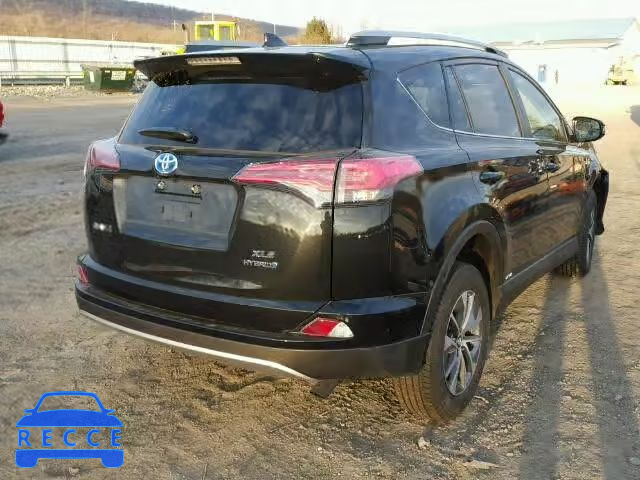 2017 TOYOTA RAV4 HV LE JTMRJREV7HD079930 Bild 3