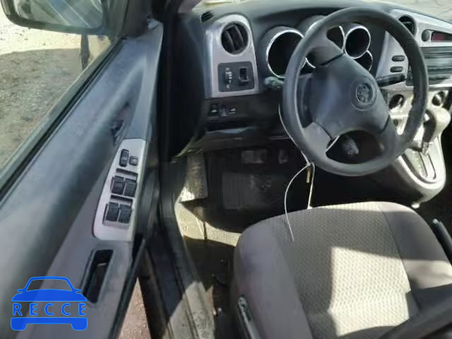 2005 TOYOTA MATRIX 2T1KR32E05C373349 image 8