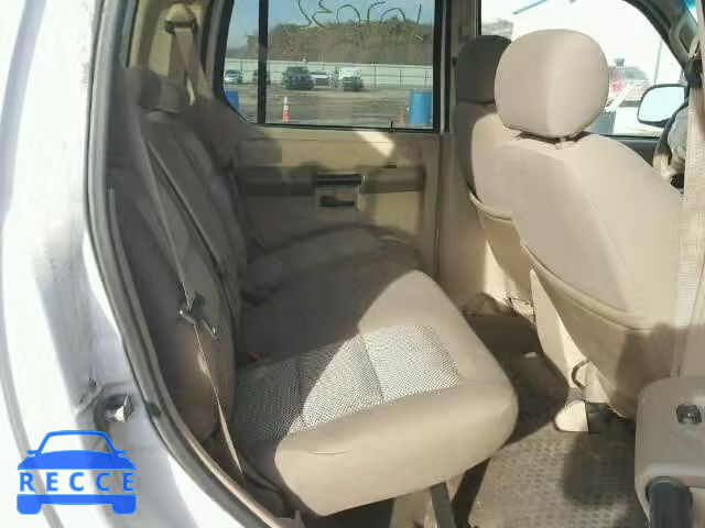 2004 FORD EXPLORER S 1FMZU77K64UA61410 image 5