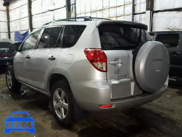 2007 TOYOTA RAV4 JTMBD33V775087950 image 2