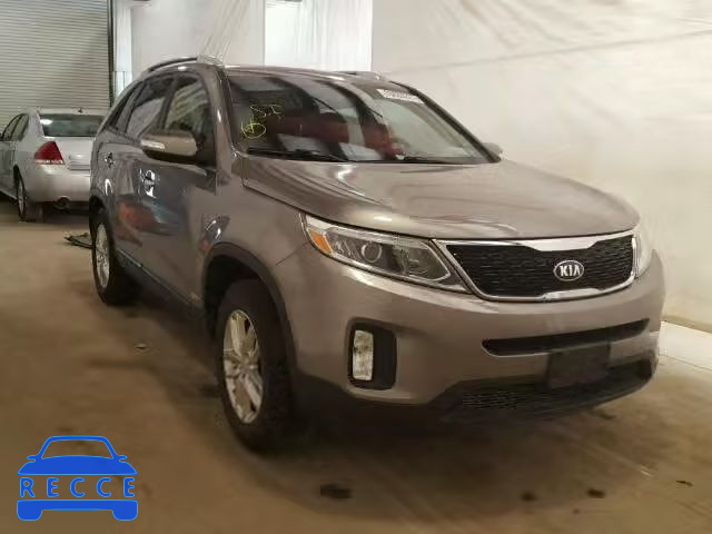 2015 KIA SORENTO LX 5XYKTDA63FG570135 image 0