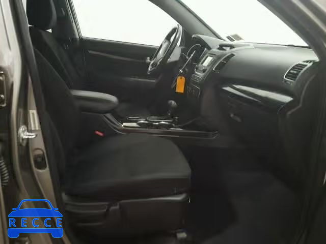 2015 KIA SORENTO LX 5XYKTDA63FG570135 image 4