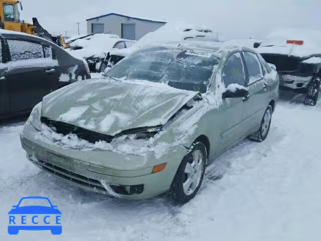 2007 FORD FOCUS ZX4 1FAHP34N17W124717 Bild 1