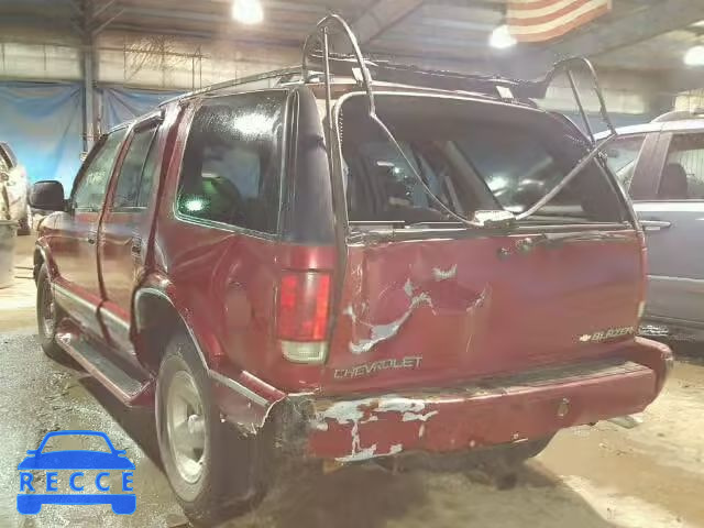 1995 CHEVROLET BLAZER 1GNCS13W2S2206111 Bild 2