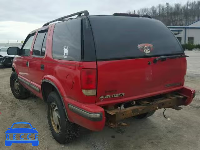 1999 CHEVROLET BLAZER 1GNDT13W6XK148450 Bild 2