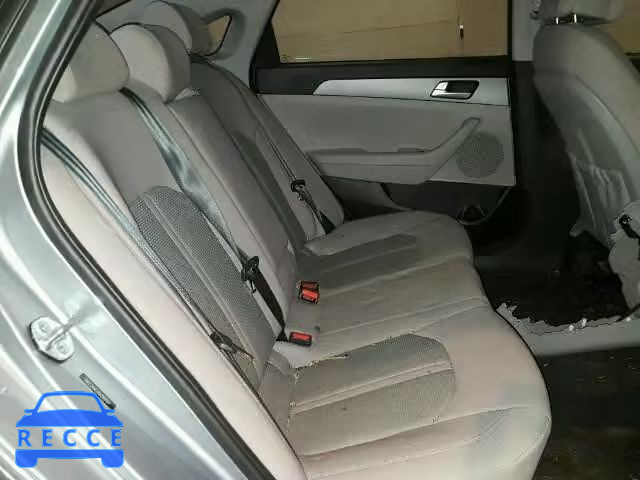 2016 HYUNDAI SONATA SE 5NPE24AF2GH398187 зображення 5