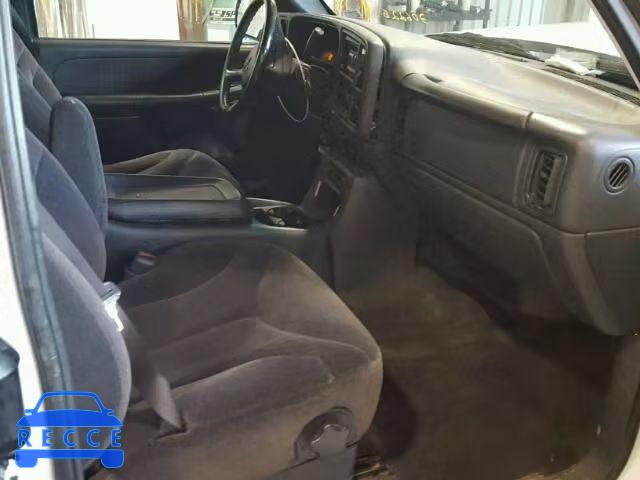 2000 GMC SIERRA C15 1GTEC19V3YZ306229 image 4