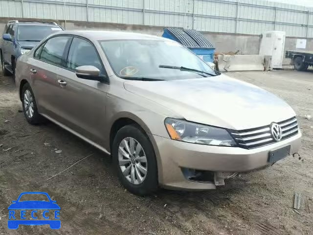 2015 VOLKSWAGEN PASSAT S 1VWAT7A31FC013664 image 0