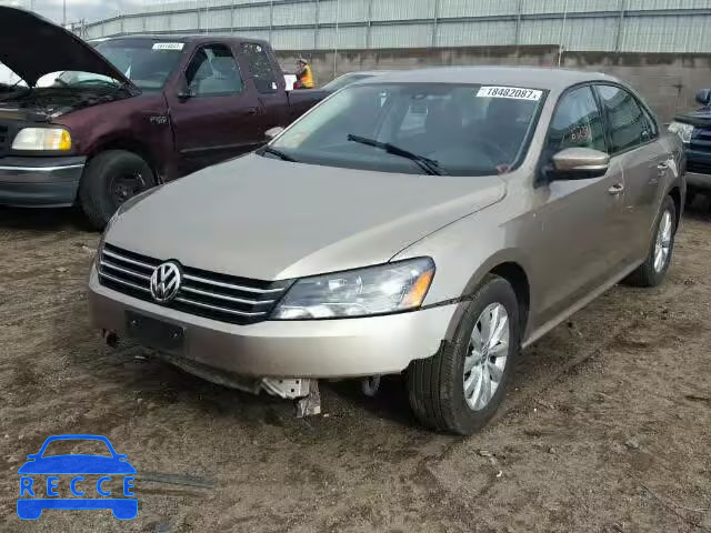 2015 VOLKSWAGEN PASSAT S 1VWAT7A31FC013664 image 1