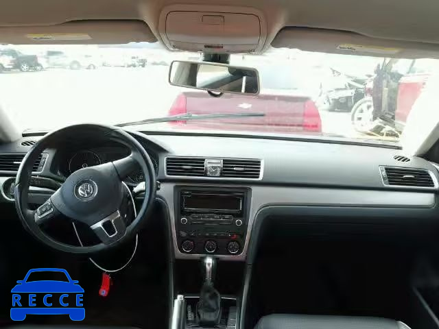 2015 VOLKSWAGEN PASSAT S 1VWAT7A31FC013664 image 8