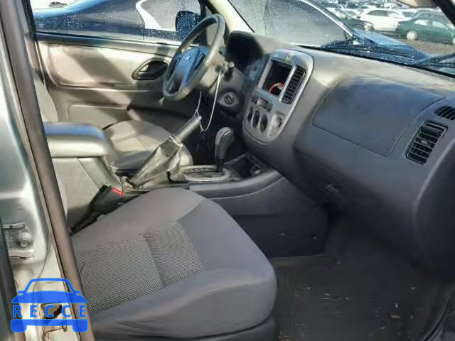 2005 FORD ESCAPE XLT 1FMCU93175KD51456 image 4