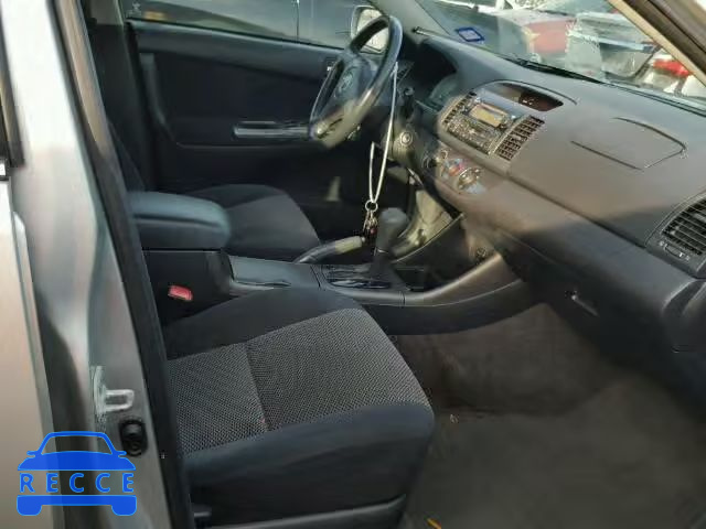 2004 TOYOTA CAMRY LE/X 4T1BE32KX4U379769 image 4