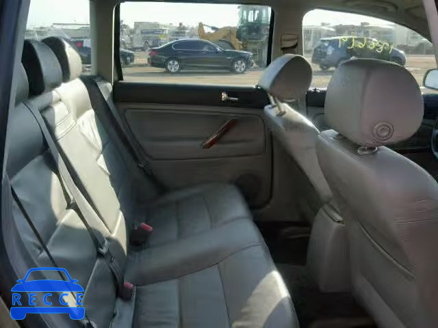 2003 VOLKSWAGEN PASSAT GLX WVWYH63B63E424687 image 5