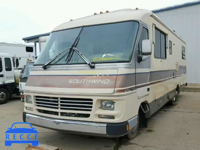 1989 CHEVROLET P30 1GBKP37W1K3300877 Bild 1