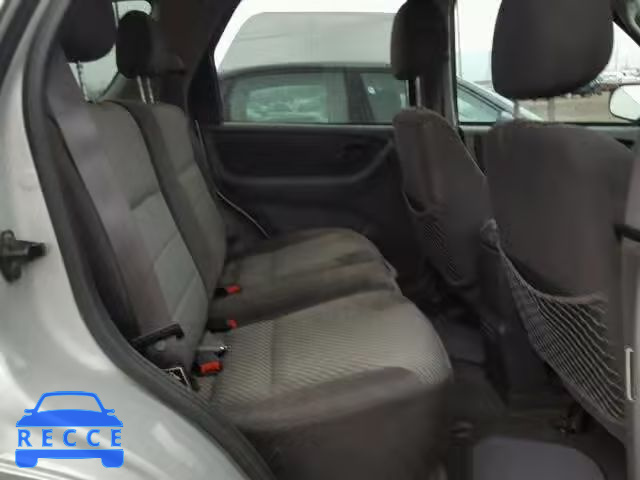 2004 FORD ESCAPE XLT 1FMYU03104KA49605 image 5